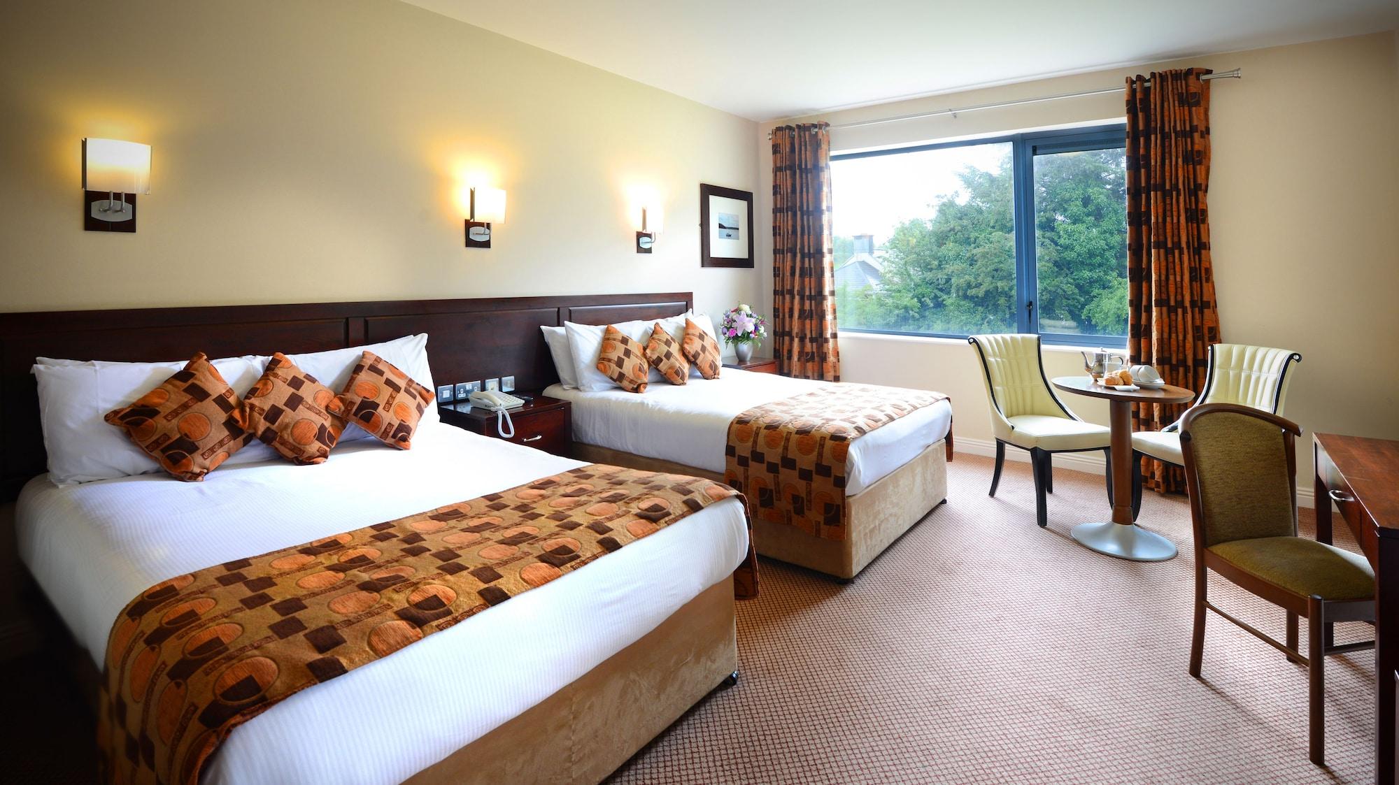 Kiltimagh Park Hotel Exteriör bild